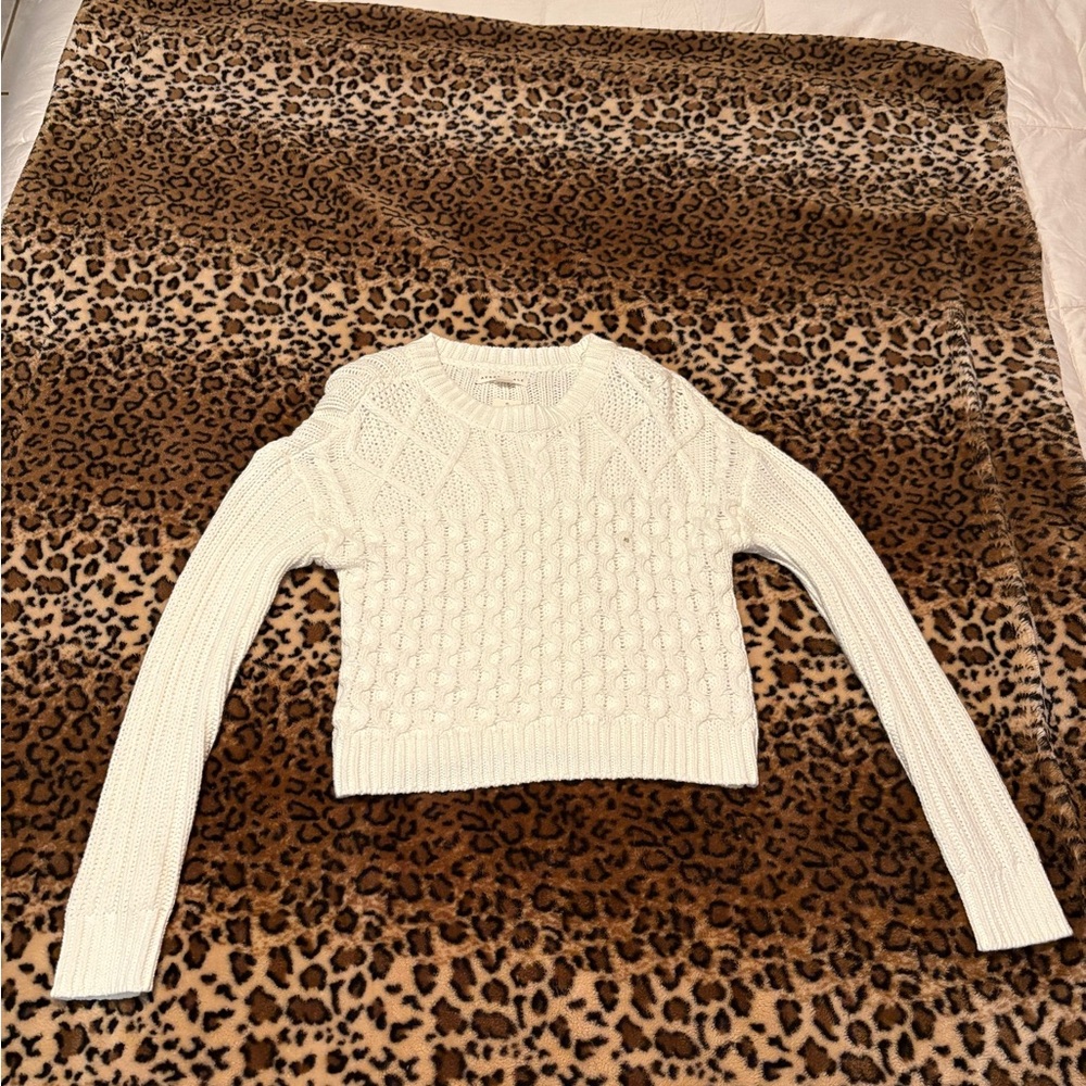 NWT Aeropostale Cream Cable Knit Sweater🎀
